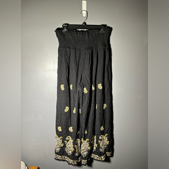 Anthropologie Smocked Wide Leg Embroidered Pants Womens Size Medium. - Picture 3 of 5